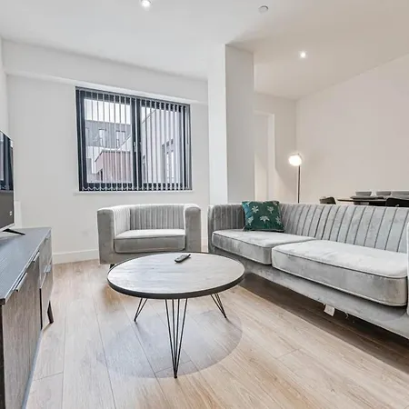 Modern And Stylish 2 Bed Apartment In Solihull Birmingham Exterior photo