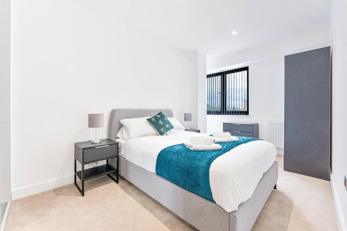 Modern And Stylish 2 Bed In Solihull * Birmingham